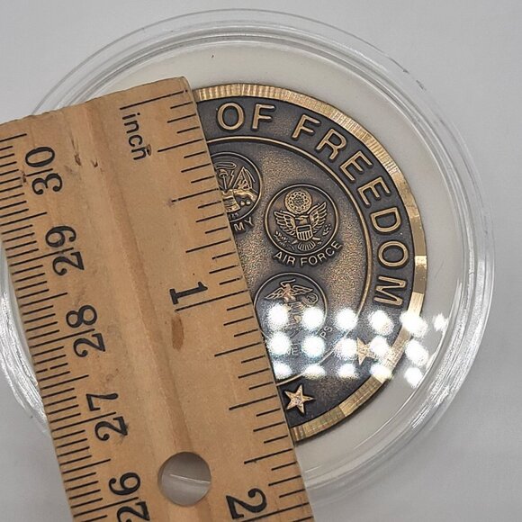 NOBLE EAGLE ENDURING FREEDOM DEFENDERS OF FREEDOM Sept 11th, 2001 Military Coin - Picture 4 of 6